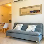 New Apt Celebrate Mexican Independence In Acapulco